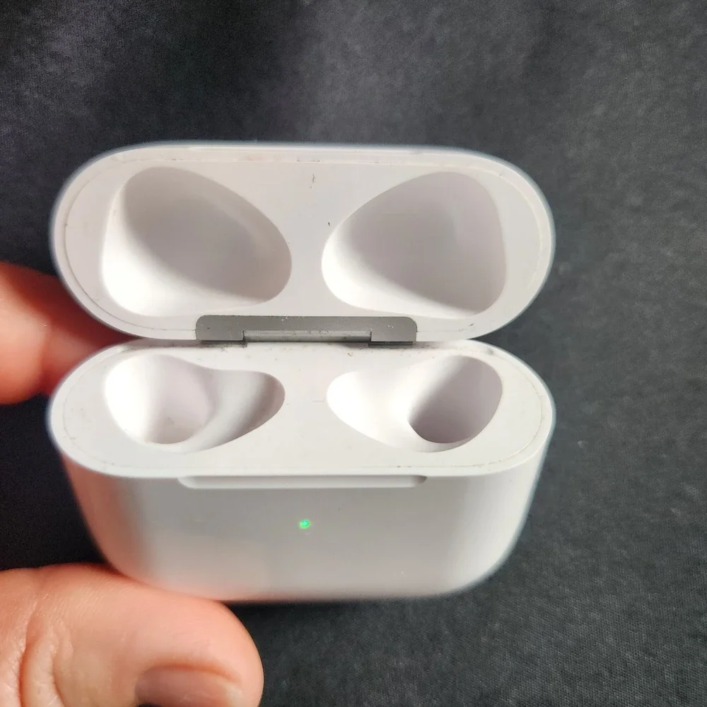 Apple AirPods 3rd Generation Charging Case Only. Genuine. Replacement. Works.